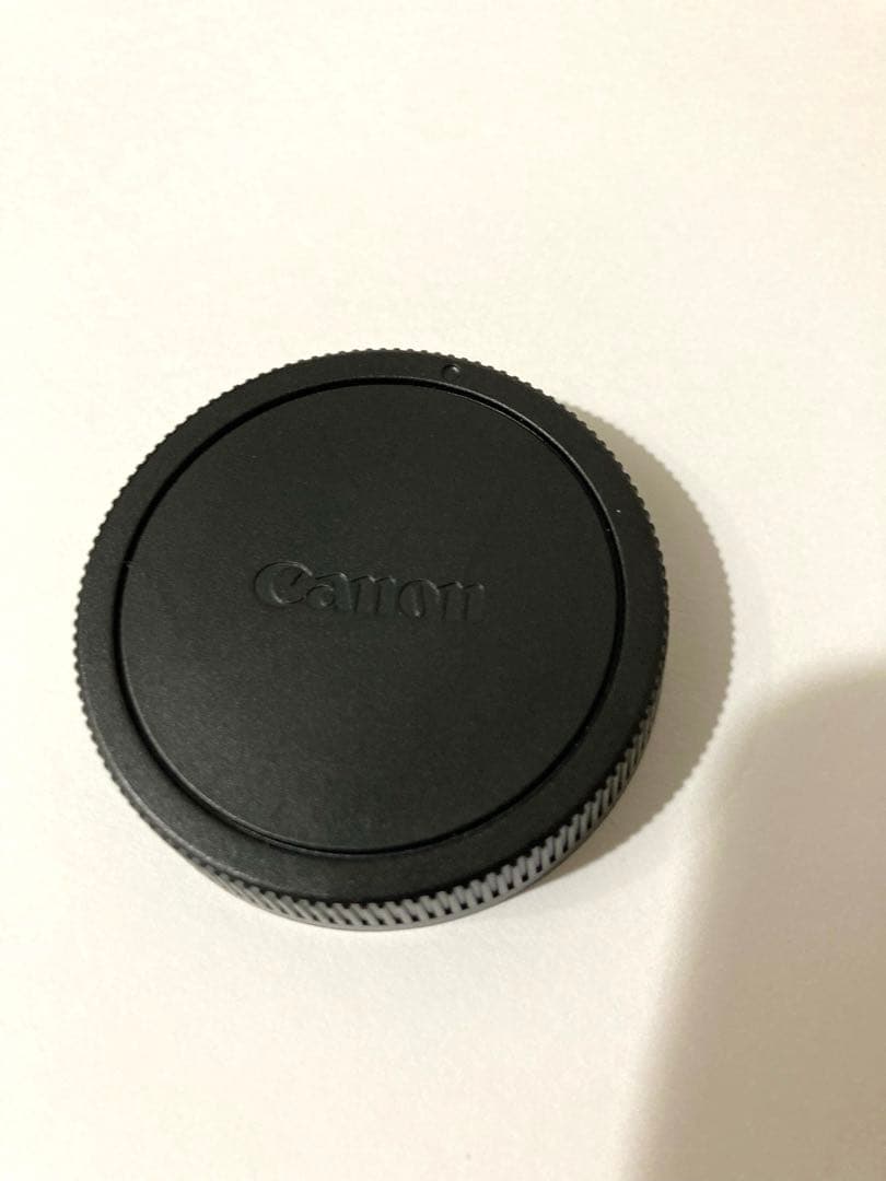 キヤノン EF-M15-45mm F3.5-6.3 IS STM シルバー