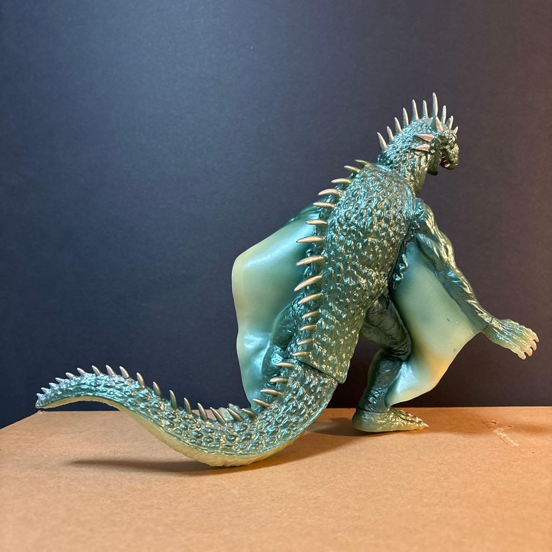 CCP 大怪獣バラン 婆羅陀魏山神 蓄光 グリーンメタver .｜大怪獣バラン