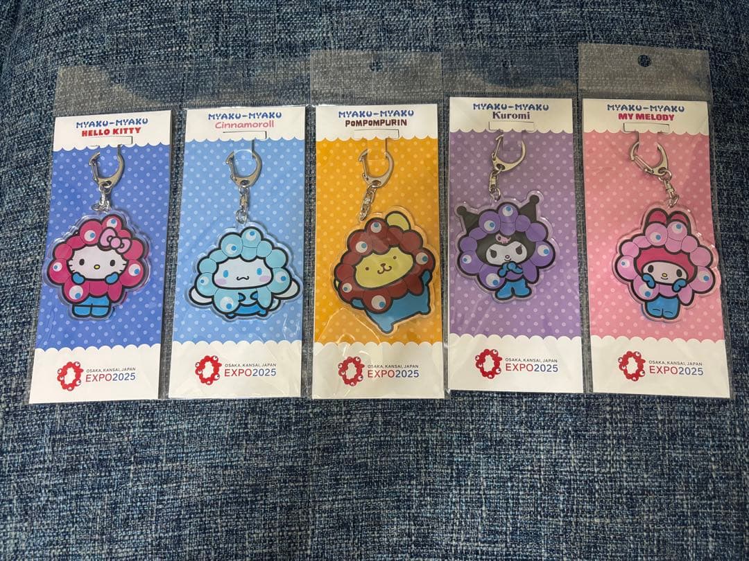 大阪万博 サンリオ アクリルキーホルダー 会場限定 ミャクミャク