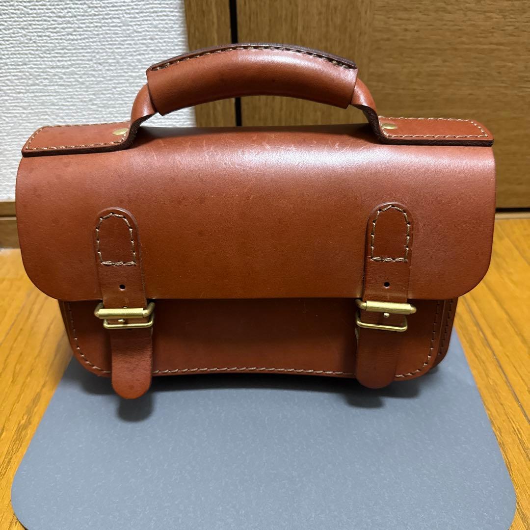 HERZ CW-67 2WAYミニバッグ メンズレディース問わずで使える本革の2wayミニバッグ / 革鞄のHERZ