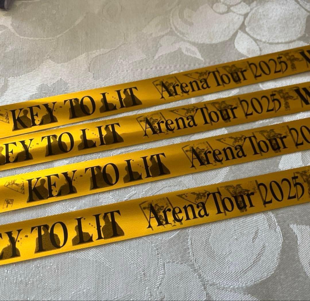 キテレツ 銀テープ 銀テ 2本セット 美品 KEY TO LIT - メルカリ