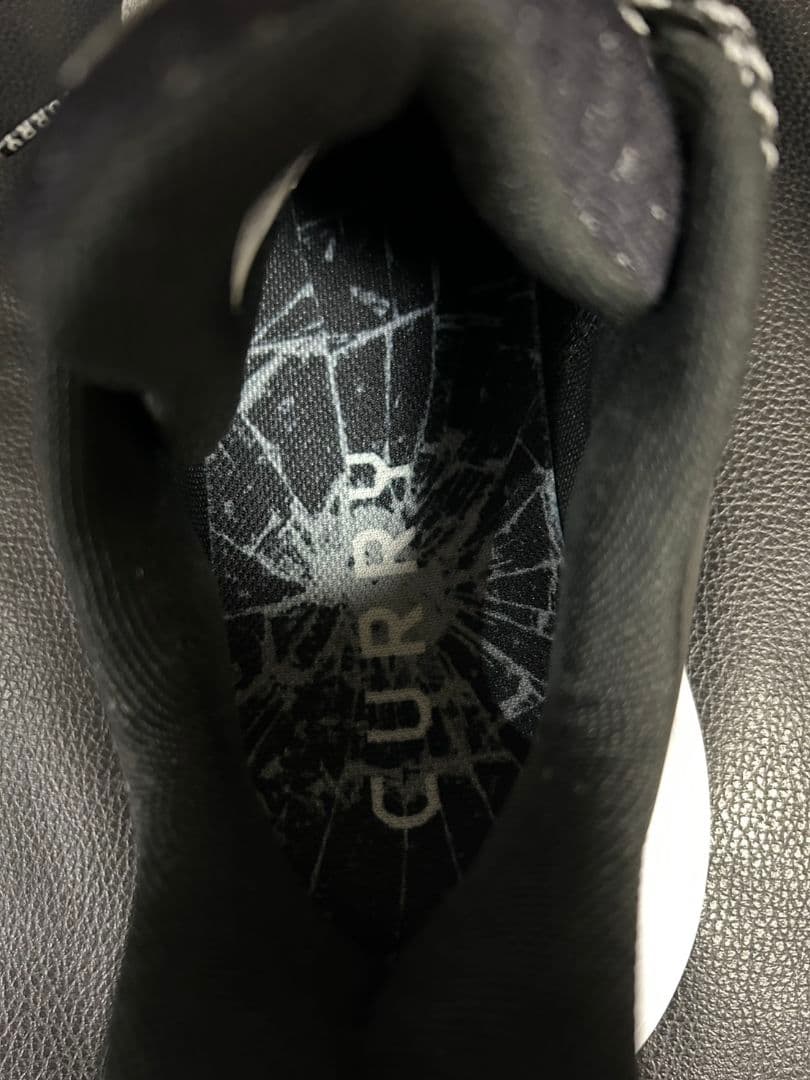 【美品】UNDER ARMOUR CURRY11 28.5cm