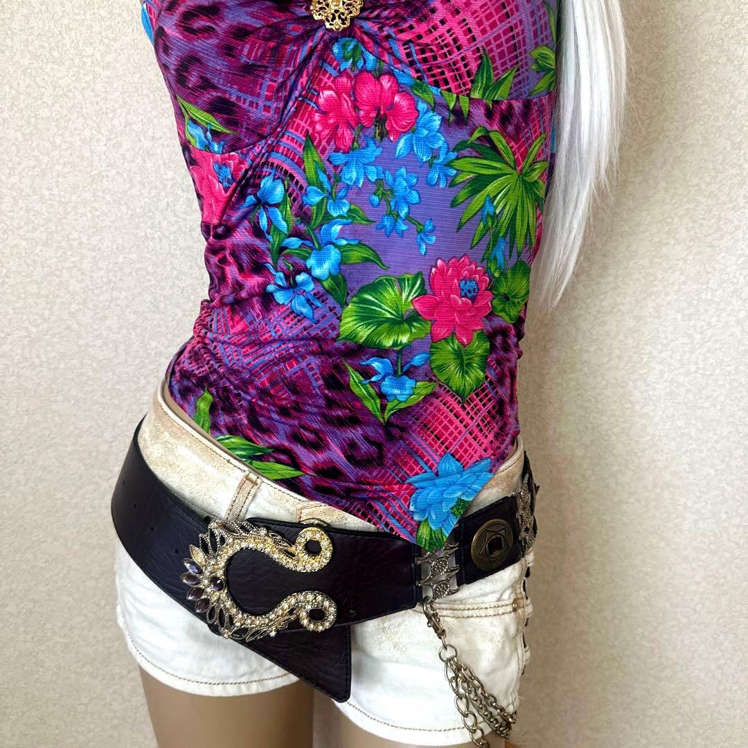 AVIRA PINK】アビラピンク ヒョウ柄×花柄 背中がんあきキャミの通販は