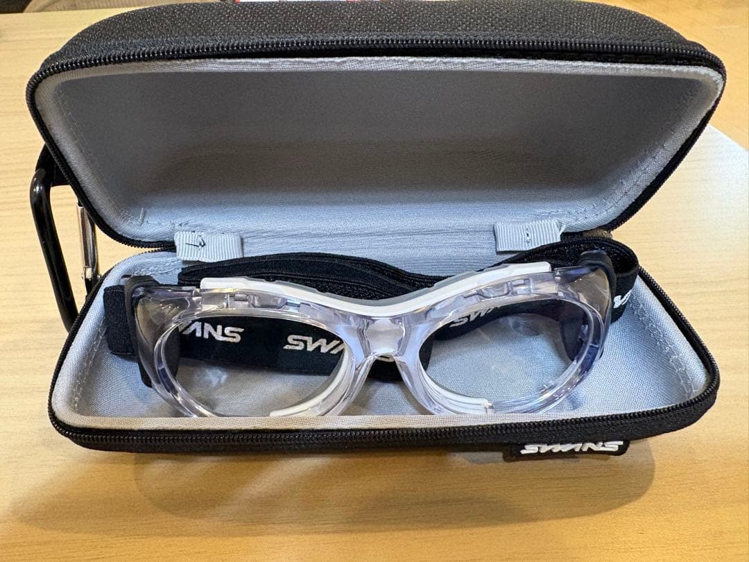 【超美品】スワンズ スポーツゴーグル 度付き スポーツ眼鏡 です♪度なしレンズ有 SWANS（スワンズ） スポーツゴーグル SVS-600N-CLSM アイガード