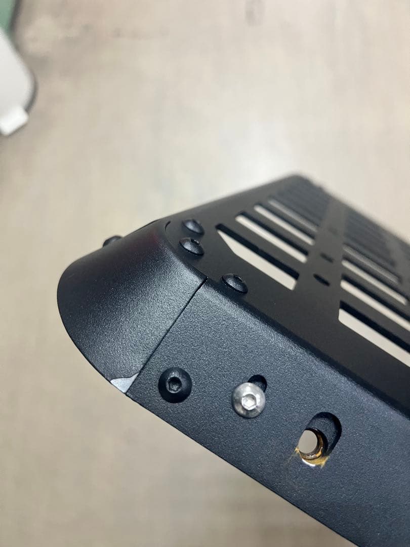 ラングラーJL用 左側 リアサイドパネル 中古