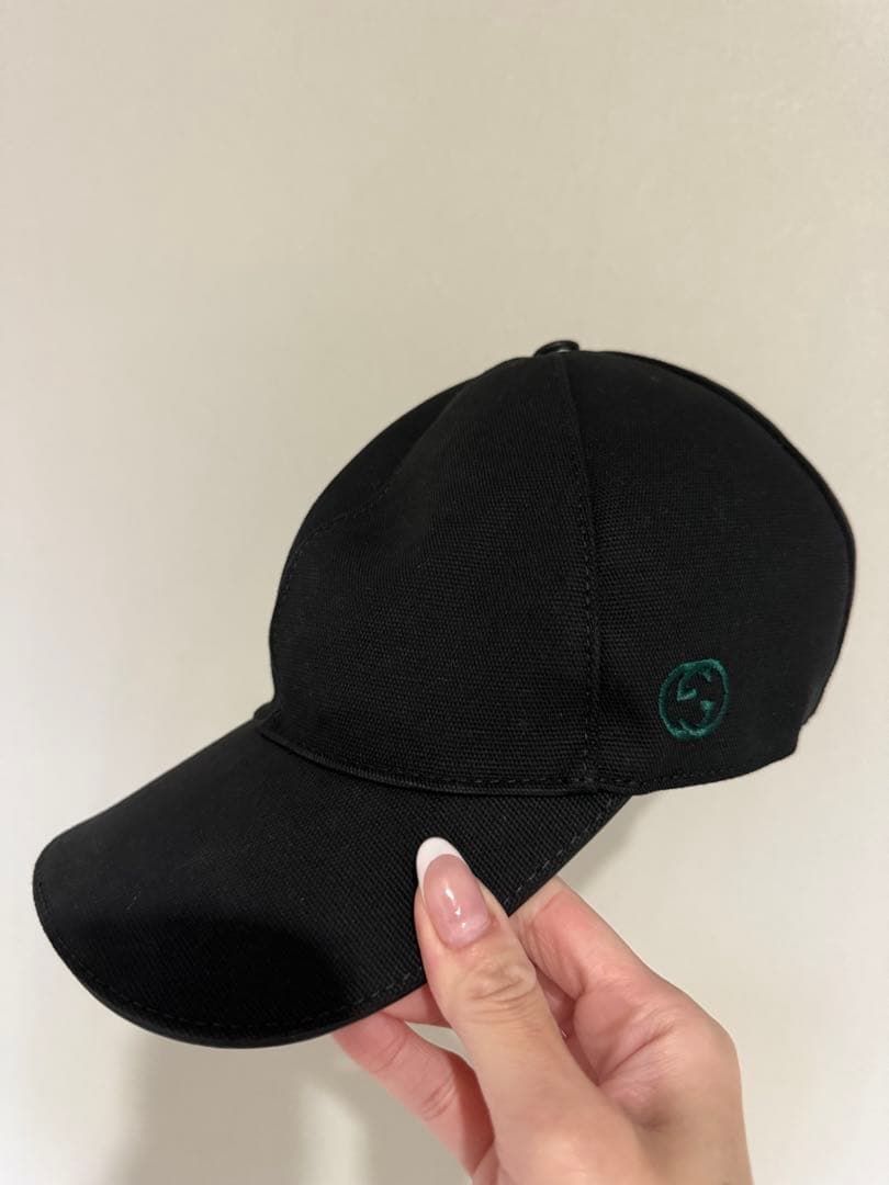 美品！GUCCI ベースボールキャップ　ユニセックス GUCCI（グッチ） （未使用保管品）グッチ ベースボール キャップ 帽子