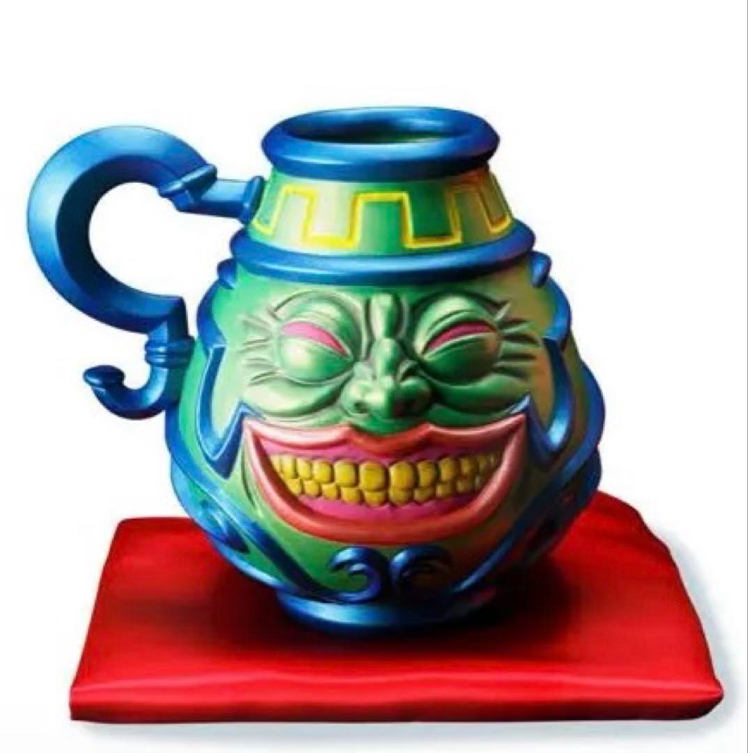 遊戯王　強欲な壺　陶器&帽子セット 強欲な壺”になりきれる…！？『遊戯王』被るだけで存在感がアップしそう