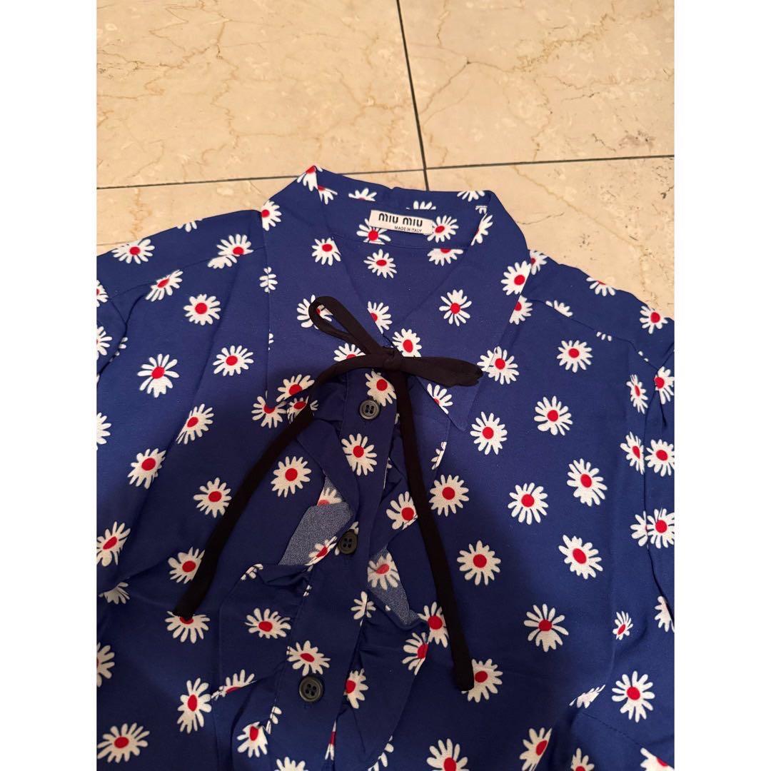 miu miu 花柄 長袖シャツの通販はau PAY マーケット - 輸入雑貨の