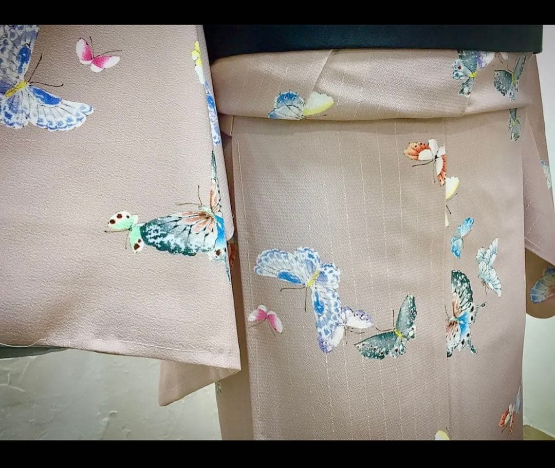 みずのしのぶさん アンティーク復刻お着物【蝶々】 サイズS 美品