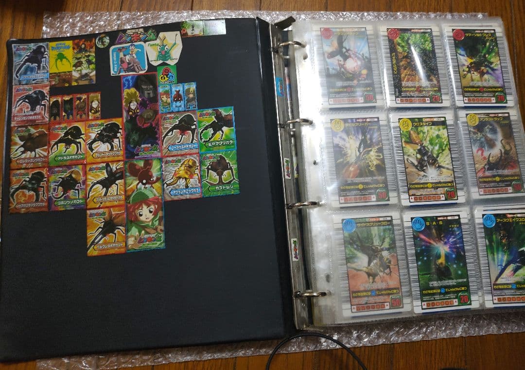 バ*藤様 ムシキング まとめ売り 約300枚