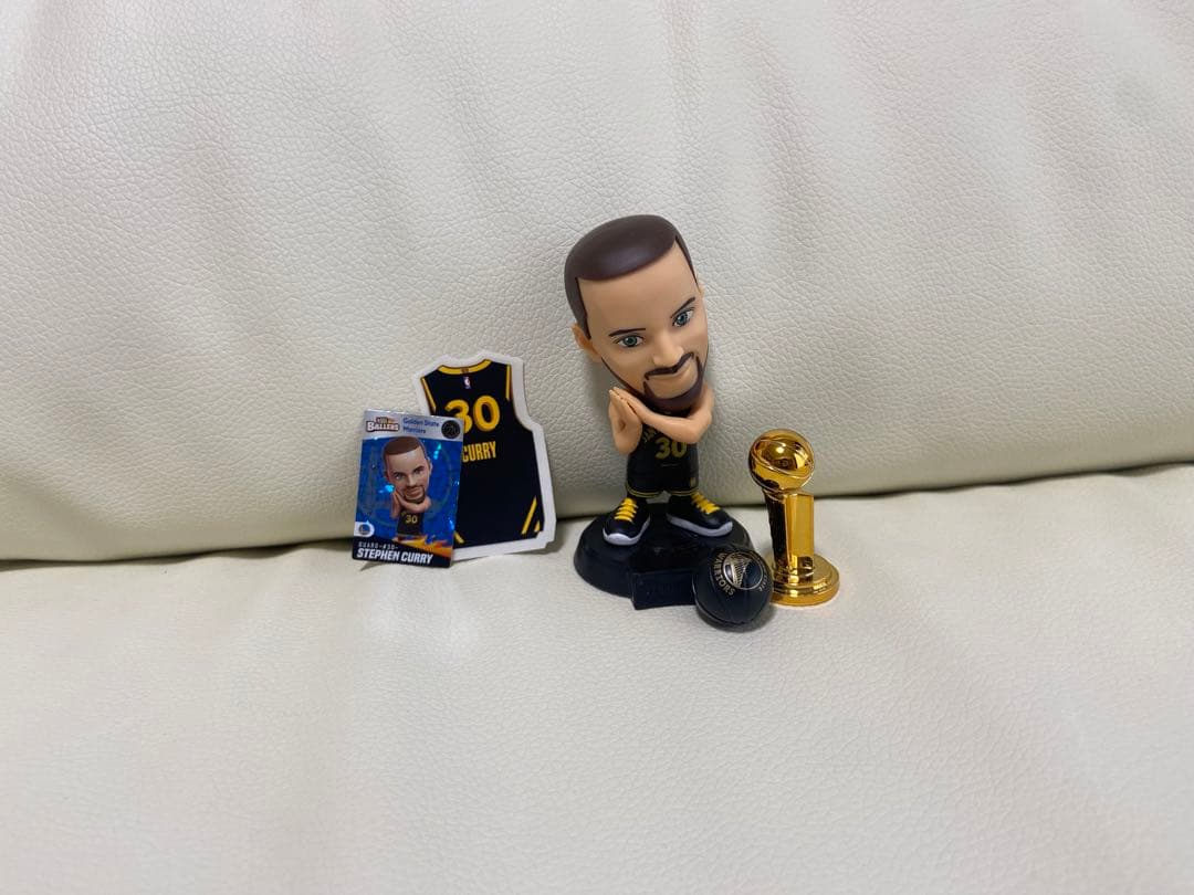 NBA BALLERS トイザらス　ステフィンカリー　レア BALLERS ボーラーズ NBA シリーズ1【種類ランダム】 3歳 4歳 5歳