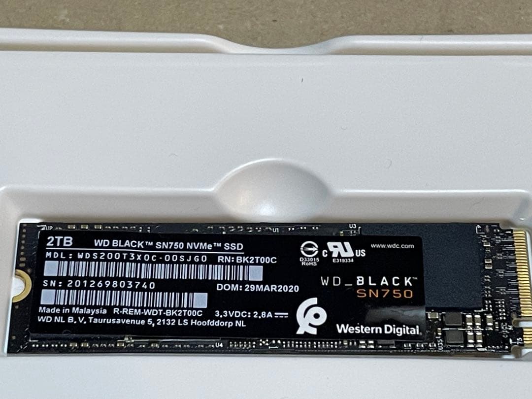 内蔵型SSD Western Digital WD BLACK SN750 2TB Western Digital Black SN750 WDS200T3X0C 2TB M.2 QLC PCIe NVMe