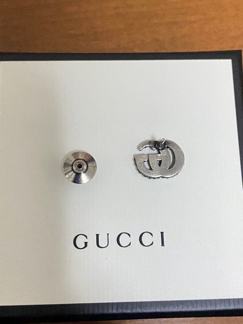 GUCCI GGロゴ ブローチ ピン シルバー☆即購入OK