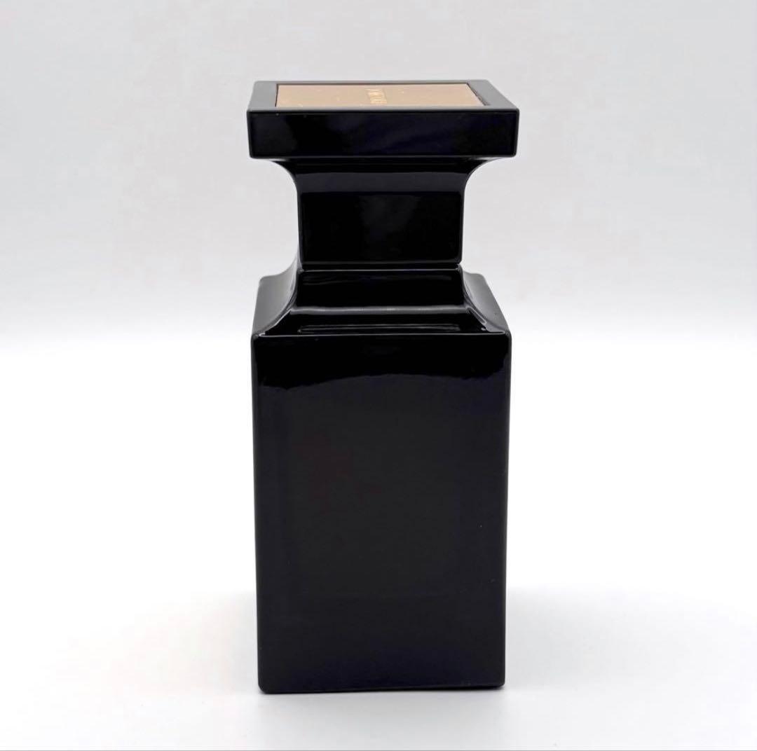 トムフォード ノワール・デ・ノワール オードパルファム 50ml 新品同様