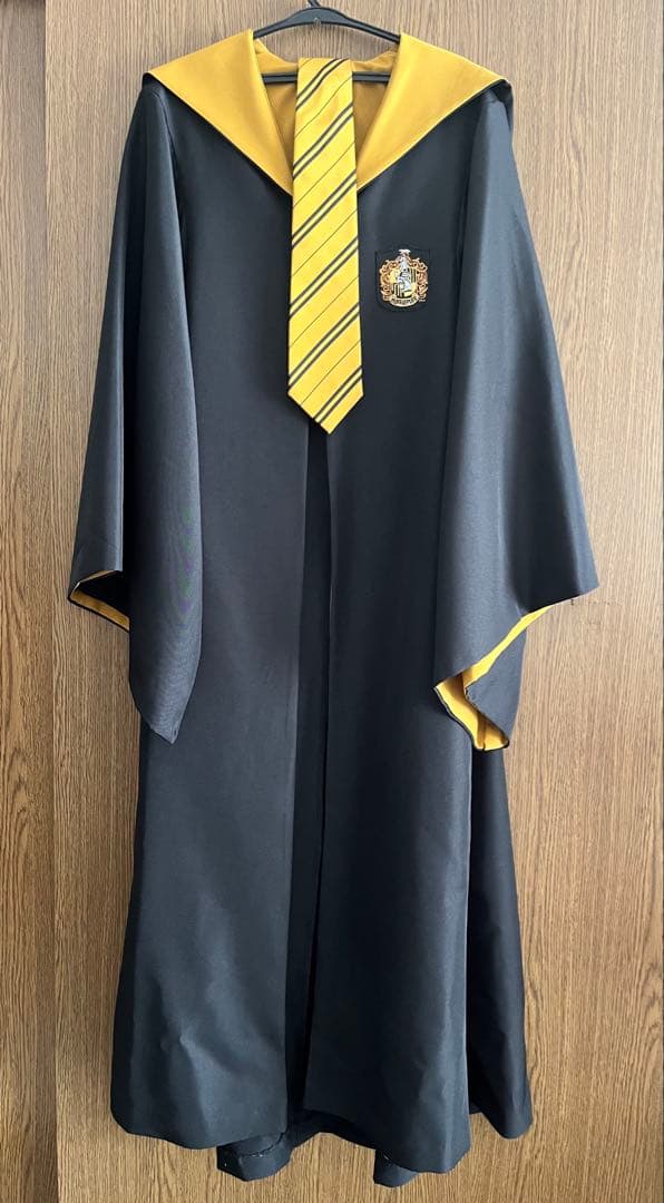 ハリーポッター ハッフルパフ ローブ xs スタジオツアー ハリーポッタースタジオツアーのローブは売り切れる！】確実に買える