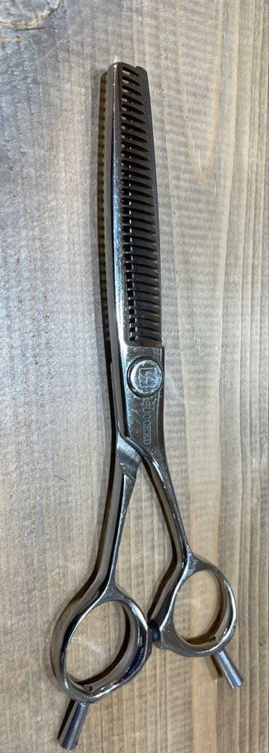 サクシードサンドラセニング　30目　美容師 サクシード SUNDRA Thinning 30（サンドラ・セニング30）6.0の卸