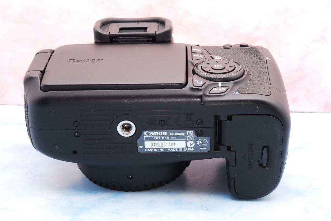 ☆Canon EOS 60D☆一眼レフカメラ☆S数少☆手ぶれ補正レンズ