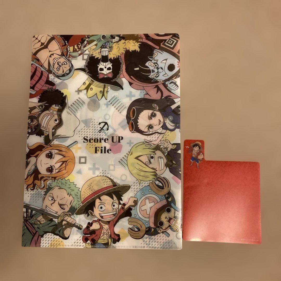 ワンピース クリアファイル Score UP Fileと赤色シート - メルカリ