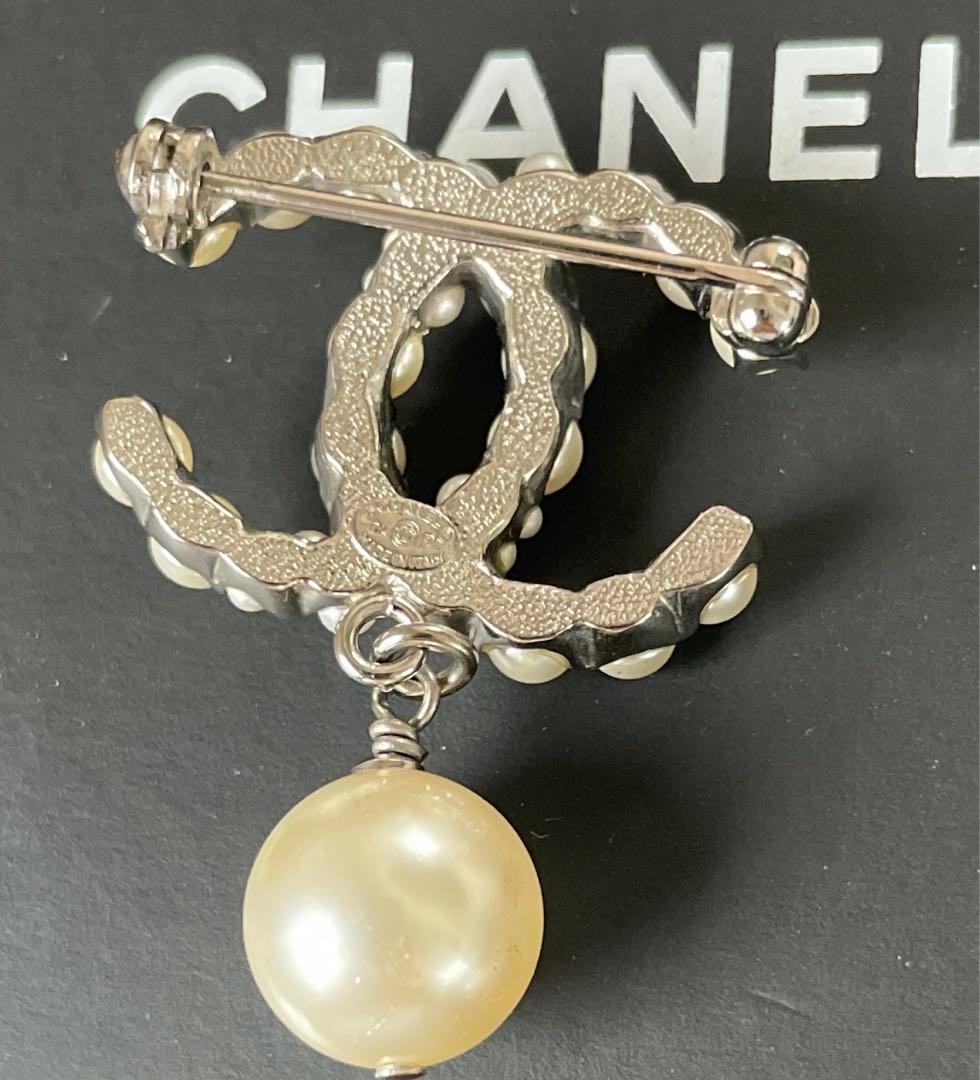 シャネル パール ブローチ - メルカリ
