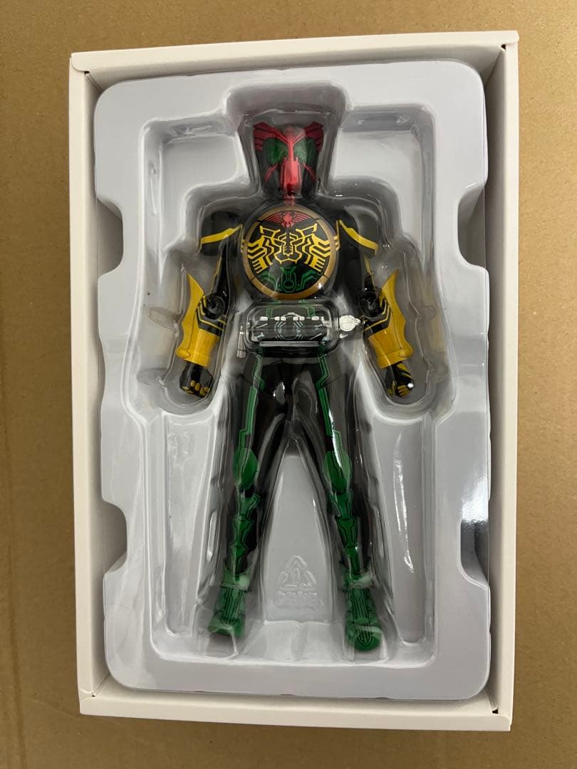 S.H.figuarts 真骨彫　仮面ライダーオーズ　タトバコンボ