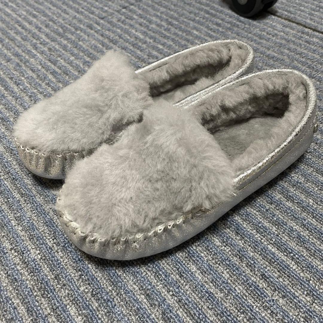 未使用 EMU モカシン シープスキン シルバー 24㎝ EMU Australia（エミュ オーストラリア） 20%OFF EMU Australia 公式