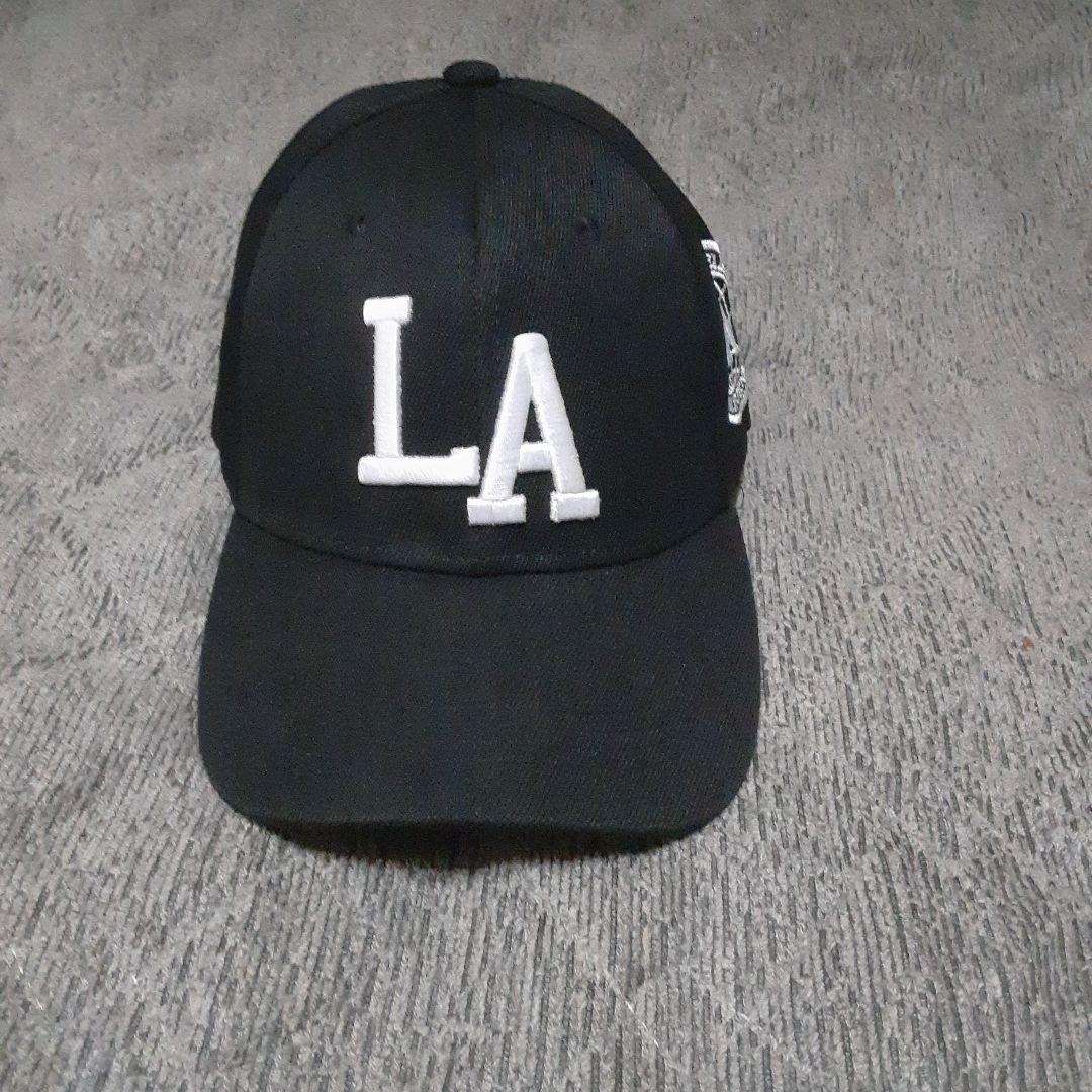 LA ロゴ ベースボールキャップ /黒 /フリーサイズ/ブランド不明 - メルカリ