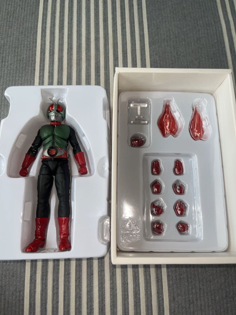 S.H.Figuarts 仮面ライダー 新2号　 真骨彫製法　訳あり