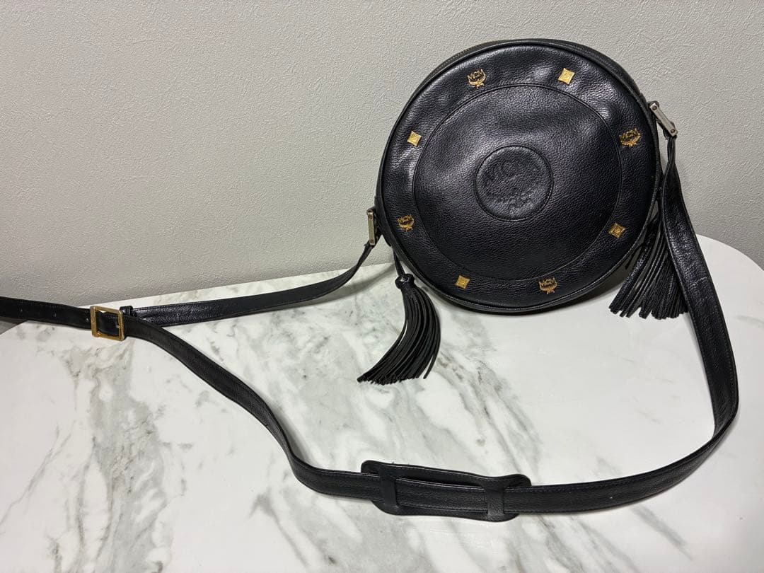 激レア MCM ショルダーバッグ タンバリン サークル 丸型 スタッズ フリンジ 激レア MCM ショルダーバッグ タンバリン サークル 丸型 スタッズ フリンジ