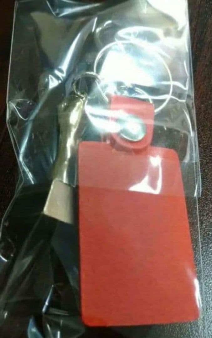 新品 井上尚弥 右 拳 キーホルダー 金属製 サイン 未開封 右腕縮小