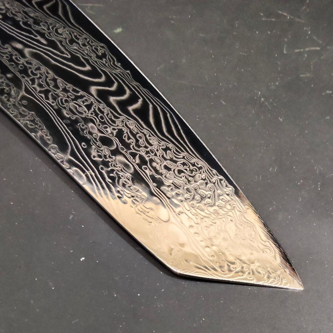 魚捌き 鬼反り 剣型 切付型 牛刀 V金10号 67層ダマスカス 包丁アワビ殻