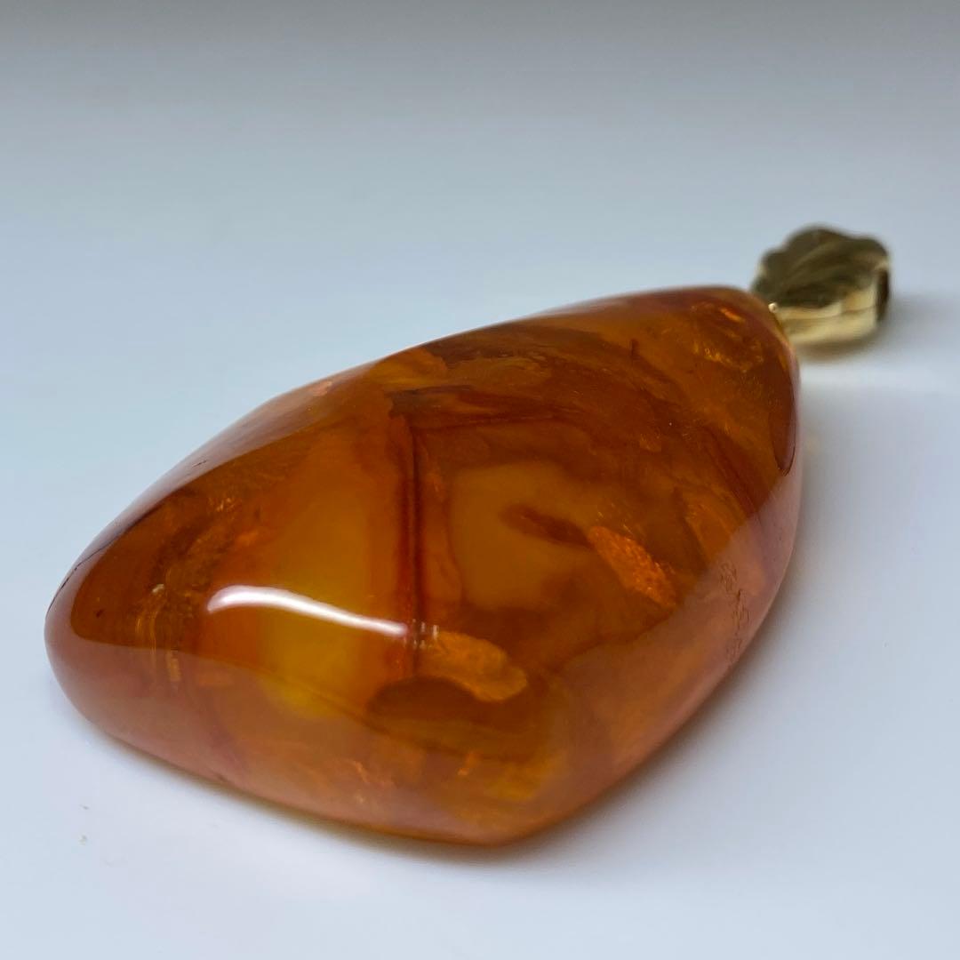 K18刻印 本琥珀 ネックレストップ 19.4g 東キ7-0927☆2Fトコニ