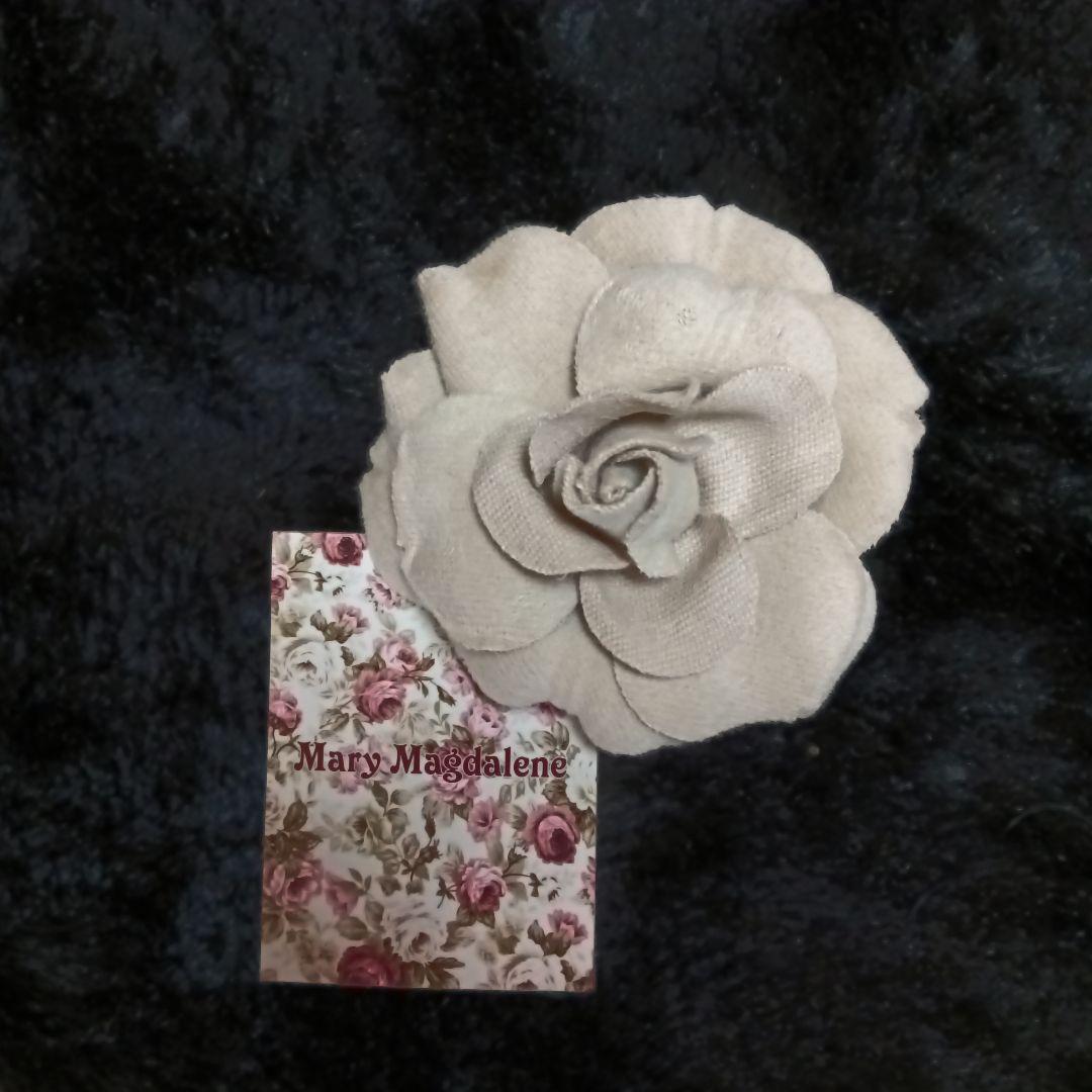 メアリーマグダレン　アンゴラローズコサージュ　ロイヤルミルクティー Mary Magdalene｜メアリーマグダレン
