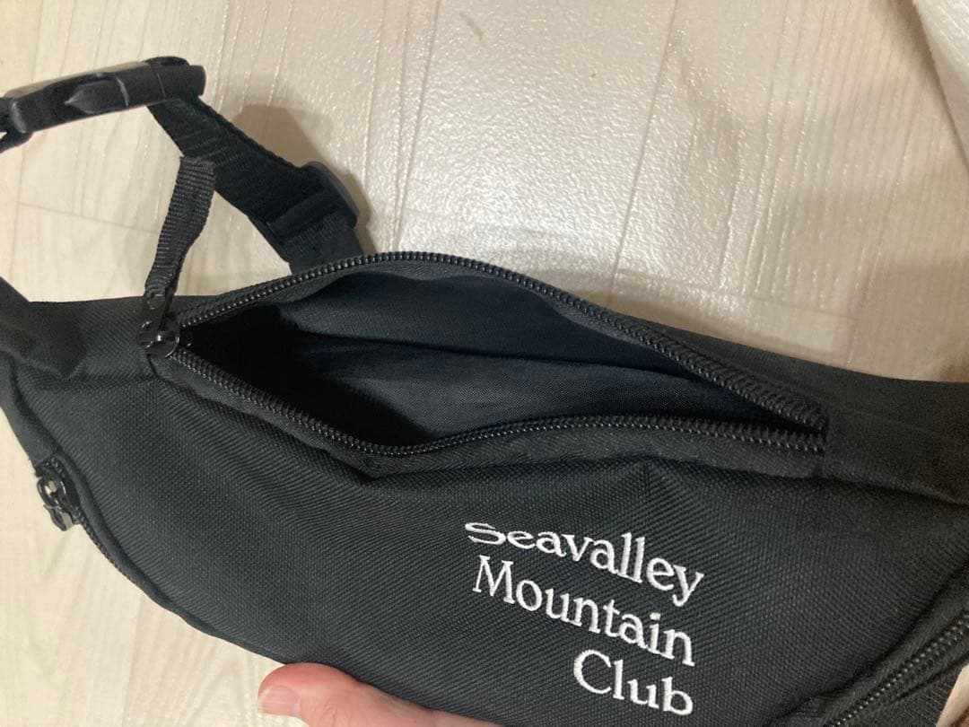 SEA Seavalley Mountain Club ウエストポーチ 袋タグ有 - メルカリ