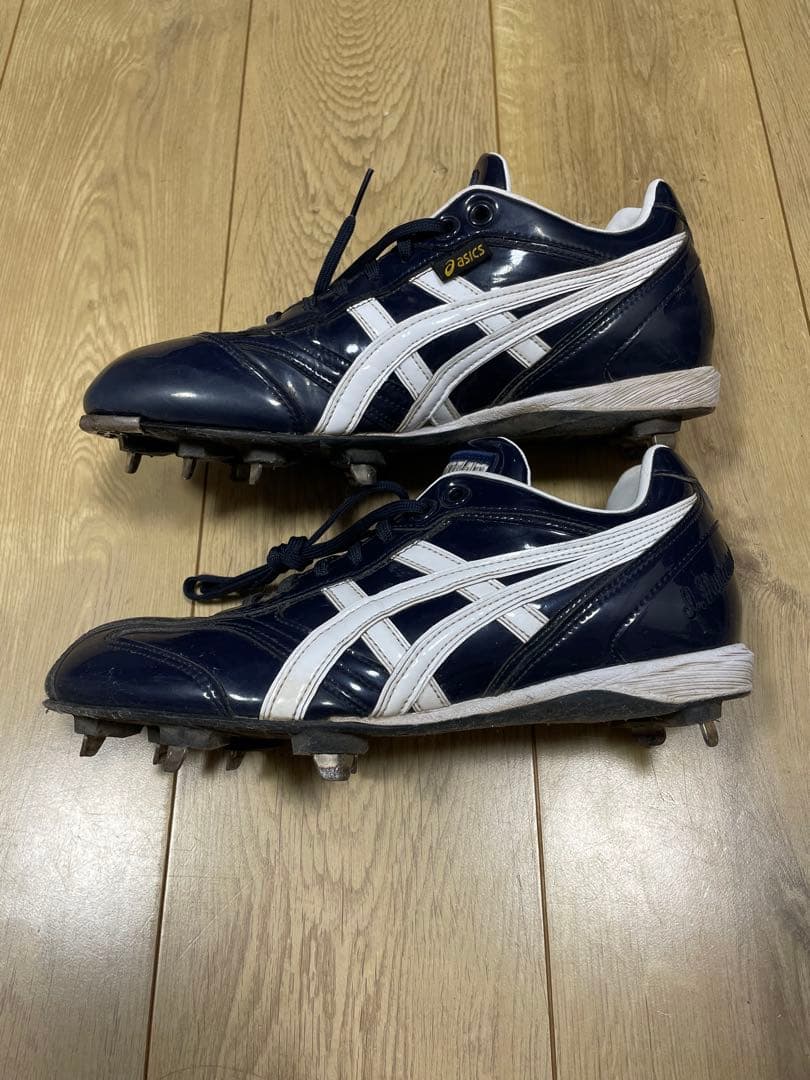 ほぼ未使用　野球スパイク(右足にP革加工有) MIZUNO（ミズノ） 野球 スパイク用 釘打ちP革加工 アッパー部ミシン