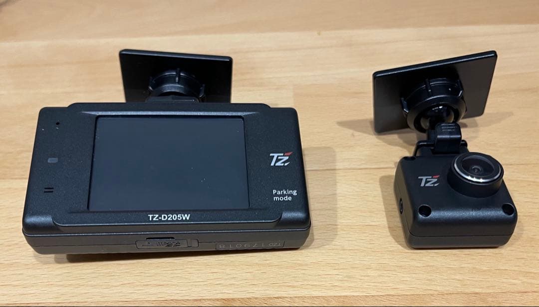 セルスター　ドライブレコーダー TZ-D205W -Y-