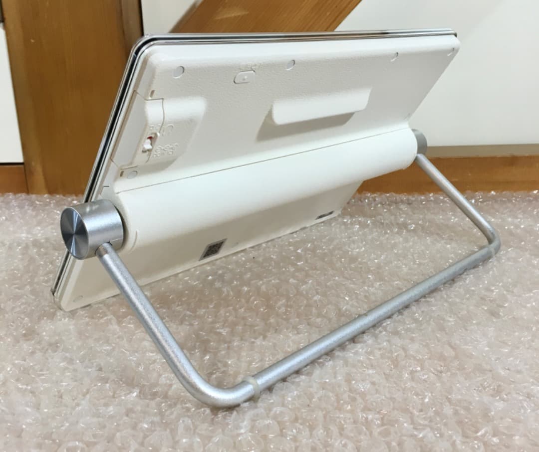 ○Panasonic ポータブルTV UN-10T7 プライベートビエラ18年製