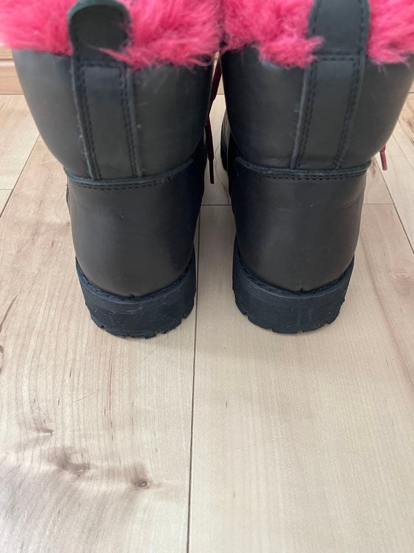 LIMI feu】ファー付きブーツ ブラック/ピンク