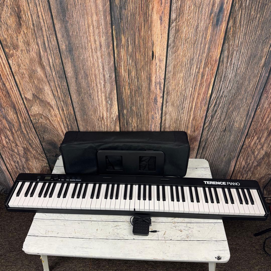 TERENCE 電子ピアノ 88鍵盤 折り畳み式 ピアノ Amazon | TERENCE 電子ピアノ 88鍵盤 折り畳み式 キーボード 充電式