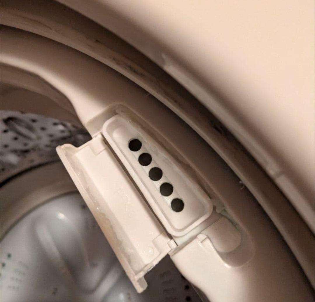 週末セール❗️【送料込】ヤマダ 縦型洗濯機 YWM-T50A1 5.0kg