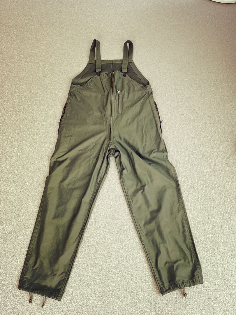 美品　試着のみ BEAMS PLUS ミリタリー オーバーオール　サロペット Simple LOOK & Updated DETAIL ～BEAMS PLUS Military Overalls