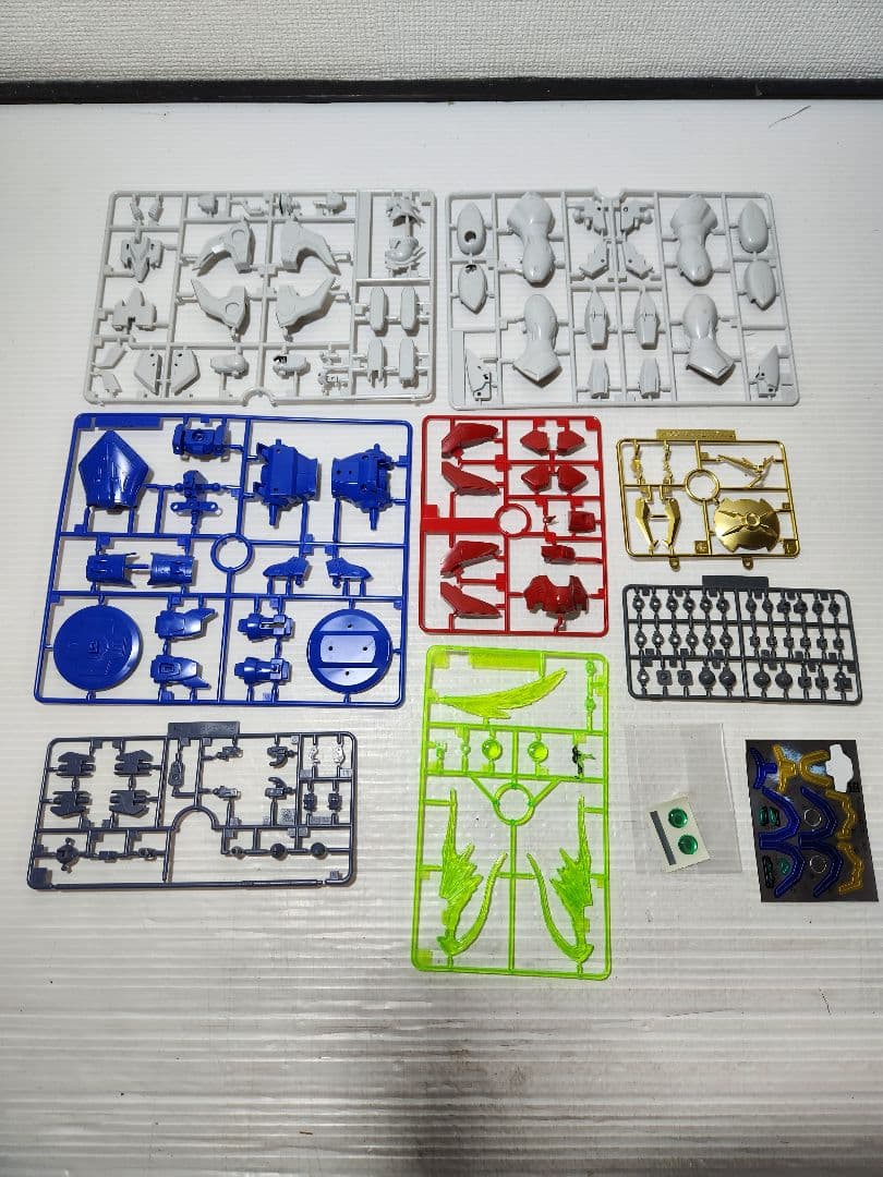 HG 新機動戦記ガンダムW 1/100 プラモデル 4箱セット 未組立保管品