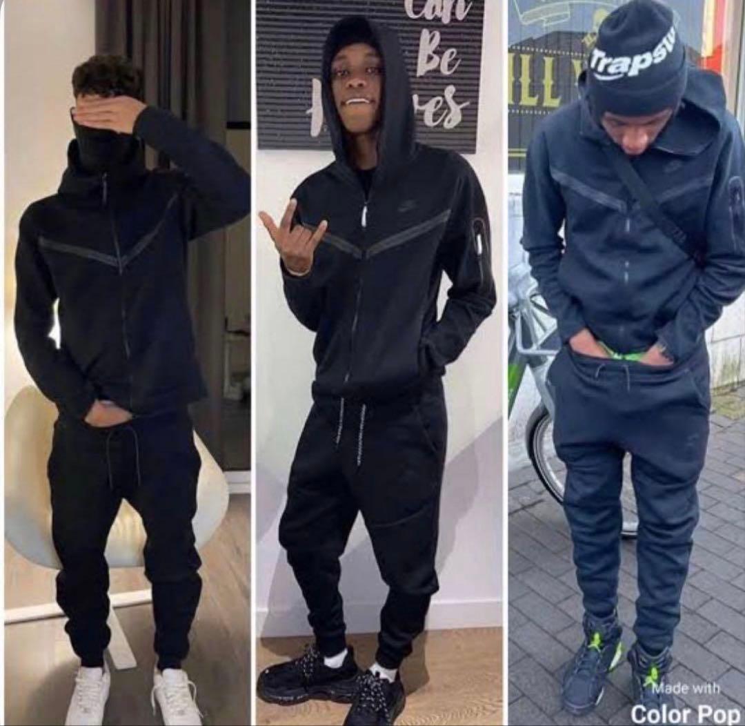 NIKEテックフリース黒XS ブラック セットアップ - メルカリ