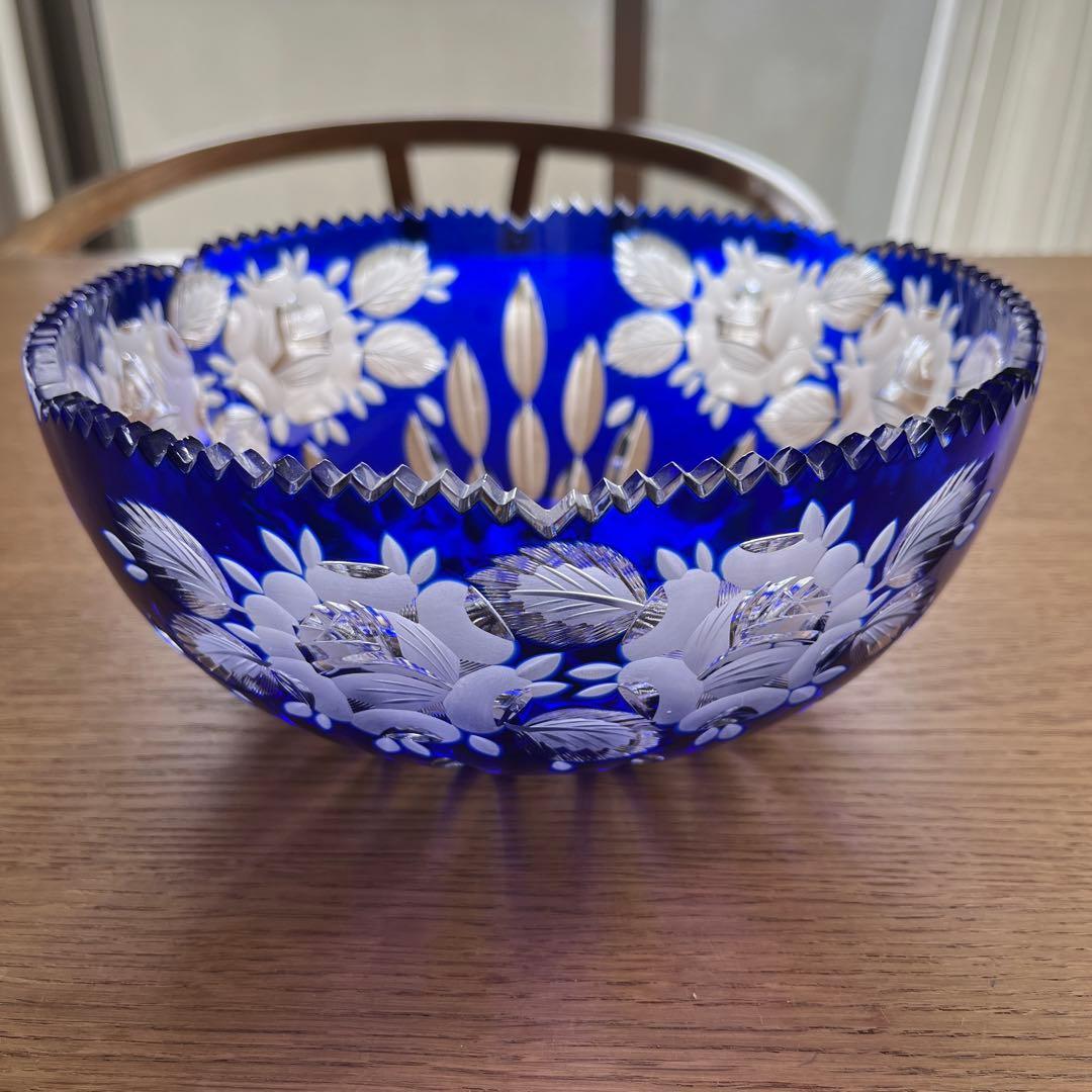 旧東ドイツLAUSITZER ラウジッツァー　クリスタルガラス　薔薇　ボウル 旧東ドイツLAUSITZER ラウジッツァー クリスタルガラス 薔薇 ボウル