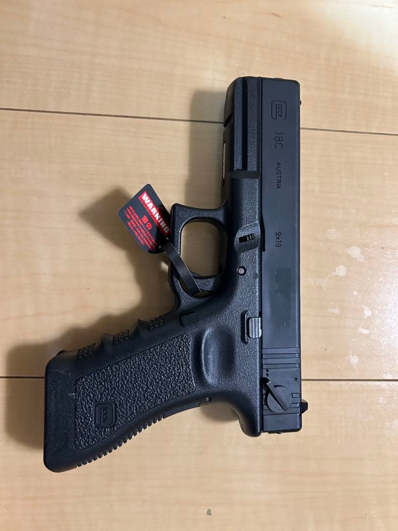 東京マルイ GLOCK 18C ガスブローバック＋装備一式 - メルカリ