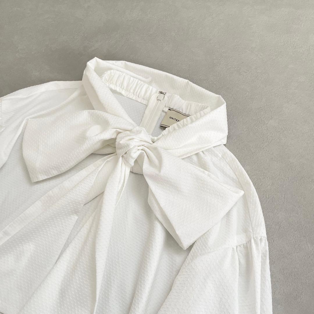 24AW ユナイテッドアローズ 1,9万円 ボウタイドットフレアスリーブ