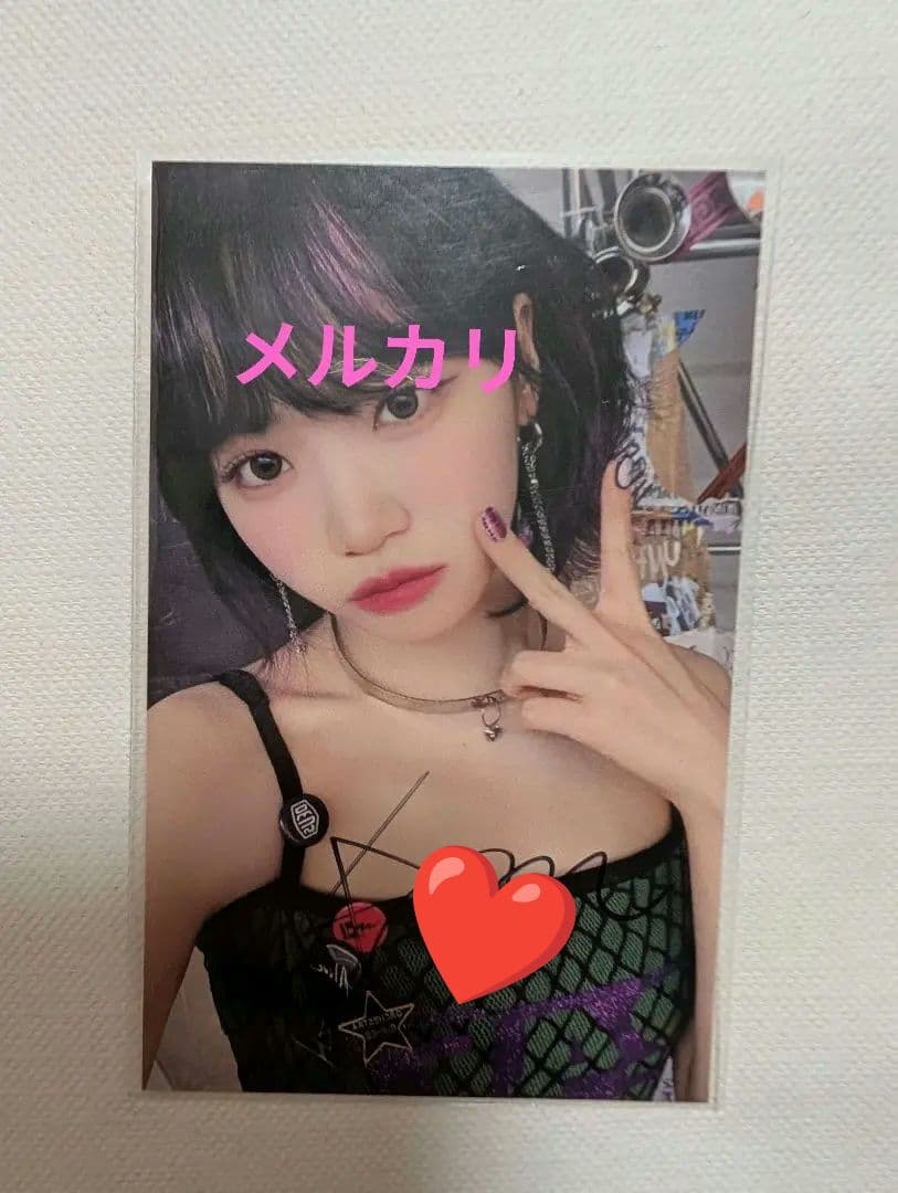 LE SSERAFIM チェウォン weverse ラキドロ 直筆サイン LE SSERAFIM ルセラフィム チェウォン 直筆サイン入り - メルカリ