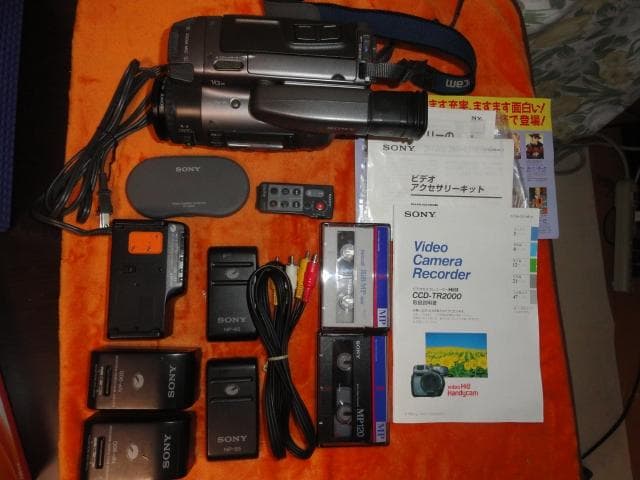録・再・ダビングOK◆ソニー Ｈｉ８　TR２０００ 動作好調 録・再・ダビングOK◇ソニー Hi8 TR2000 動作好調 - メルカリ