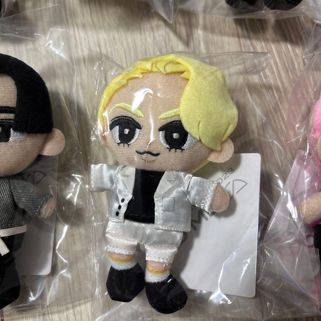 新品 未開封】Snow Man すのチル ぬいぐるみ 9人全員セット - メルカリ