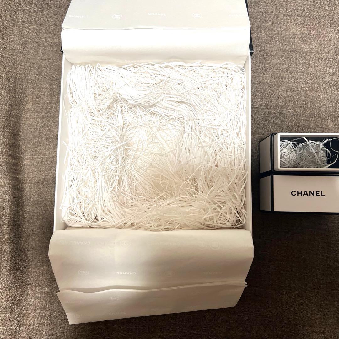 美品】CHANEL ショップ袋 空箱 リボン - メルカリ