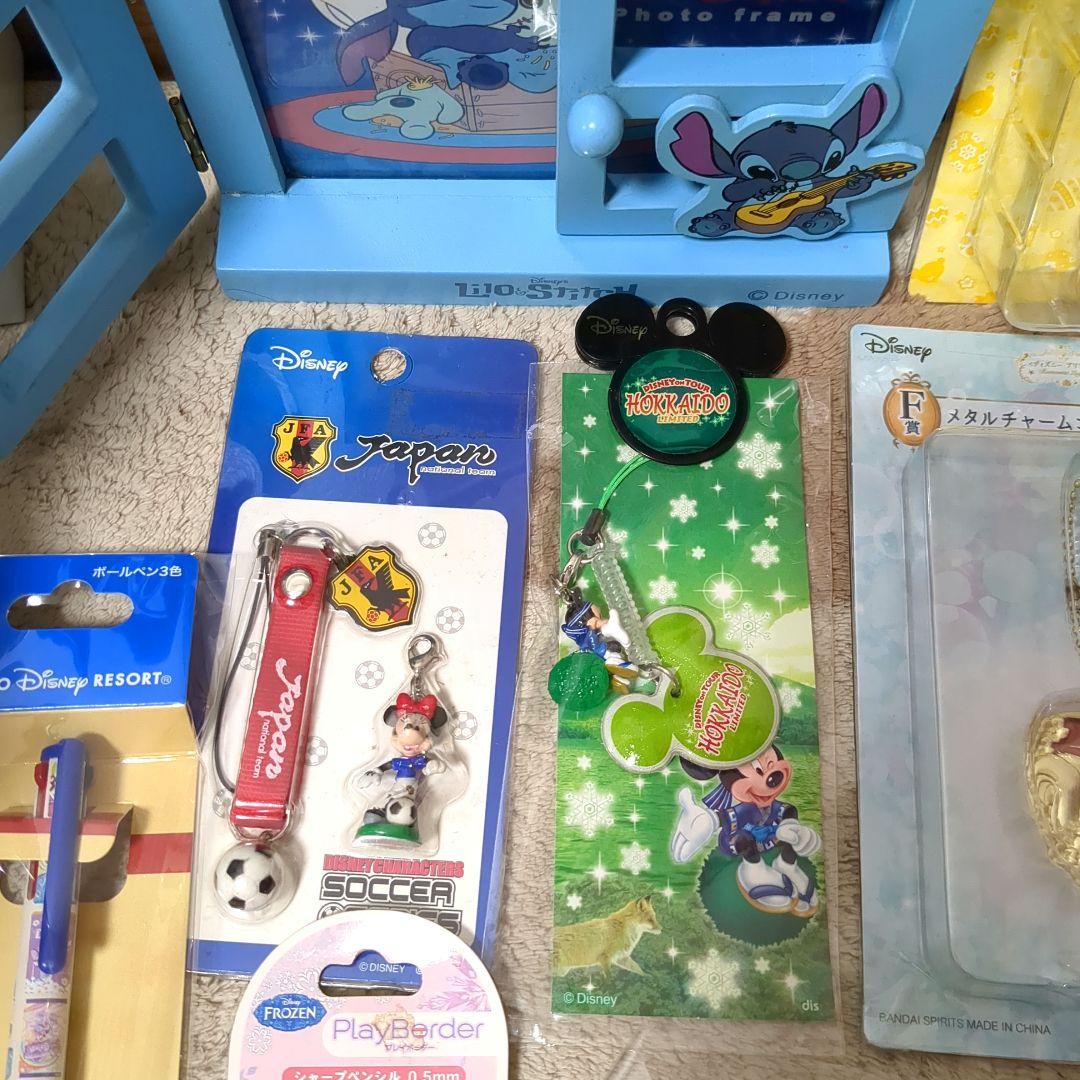 ディズニーグッズまとめ売り - メルカリ